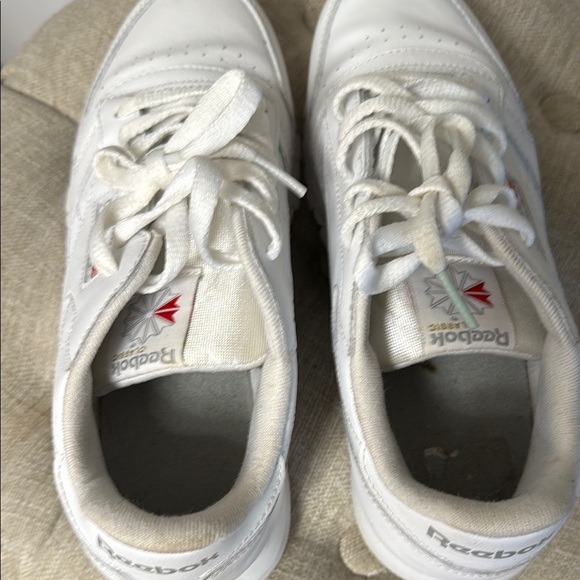 Reebok Classic White Leather Sneakers - Picture 5 of 7